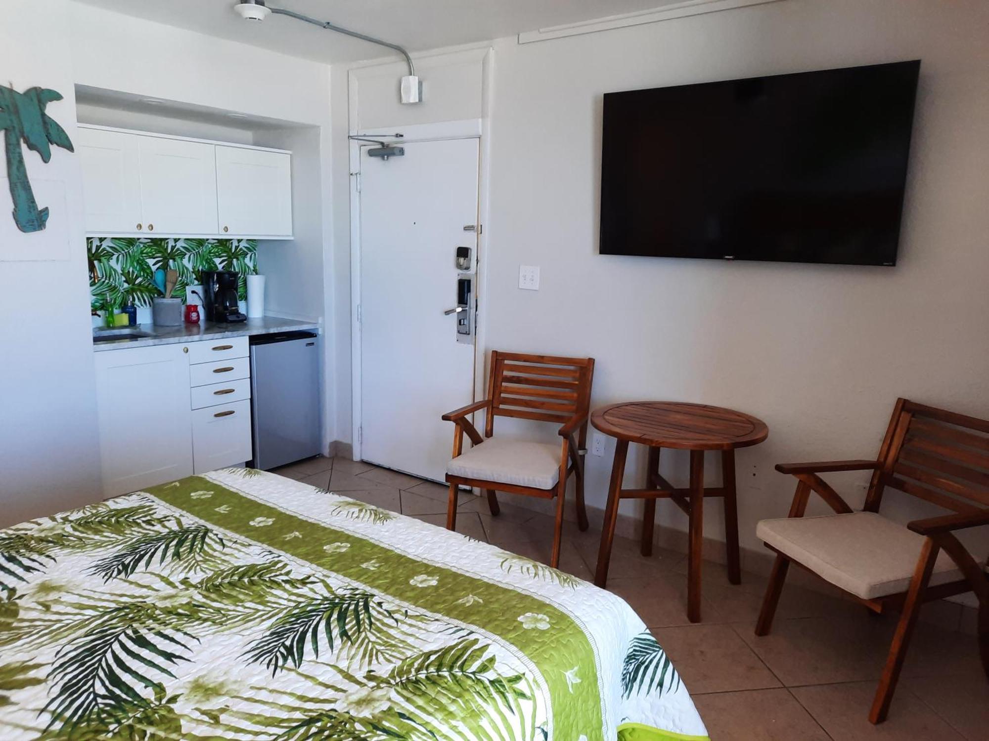 Daytona Beach Hawaiian Inn Daytona Beach Shores Bagian luar foto